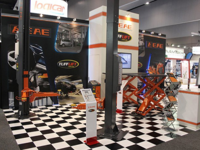 The Benefits of a Scissor Lift Hoist for Your Workspace