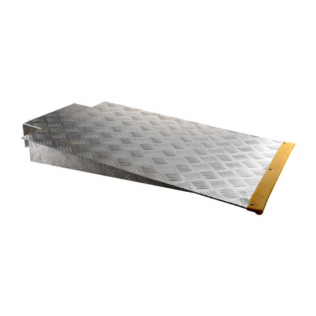 Aluminium Approach Ramp with glow