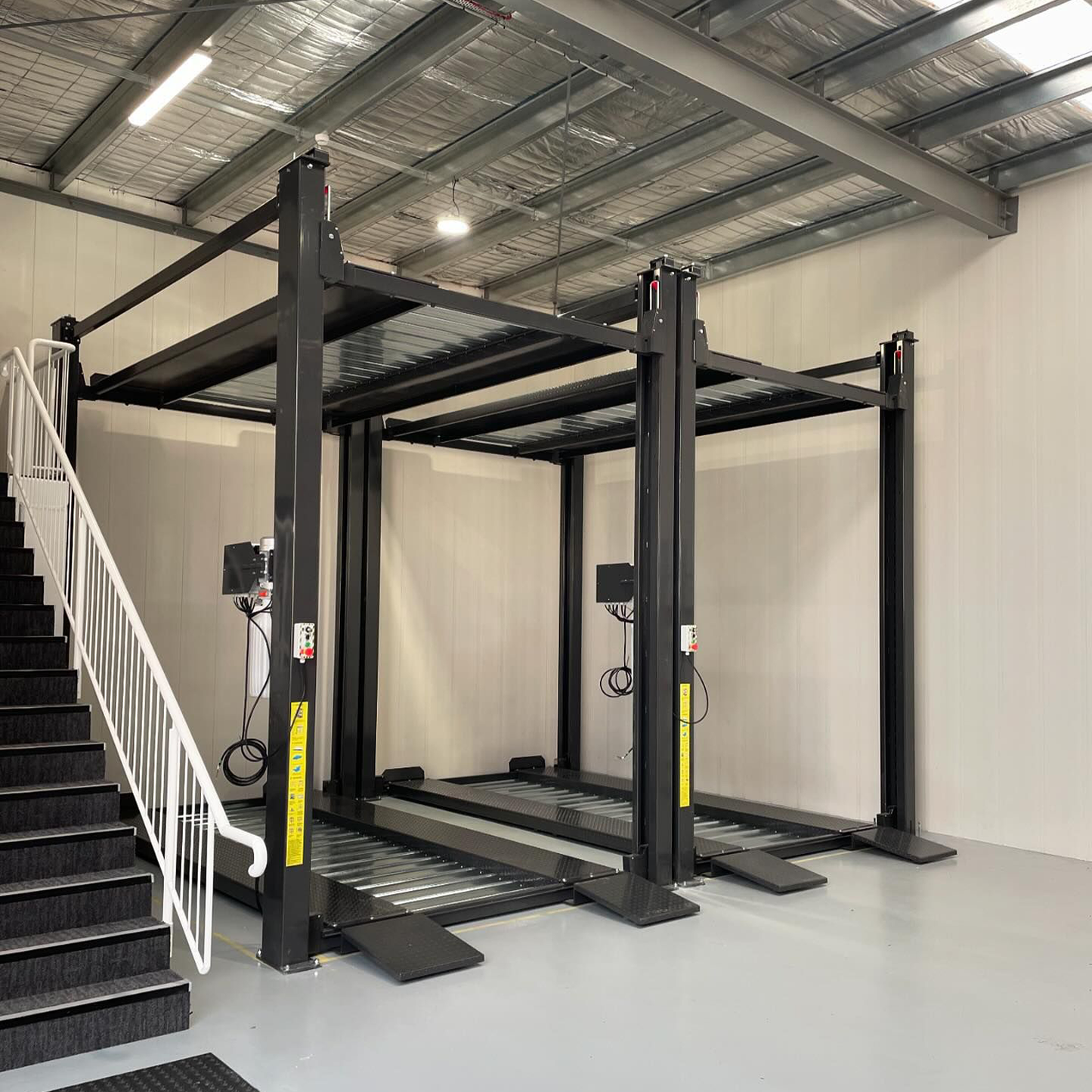 4 Post Parking Hoist - Triple Stacker (Short)